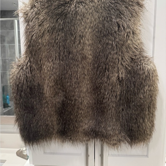 Ann Taylor vest - Picture 5 of 6